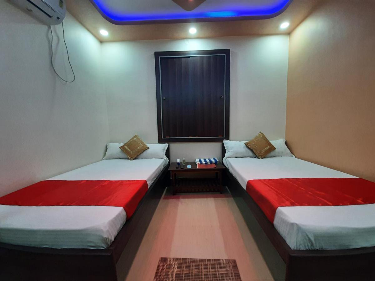 Hotel Shakuntla Palace - 400 Meters Away From Vishnu Pad Temple 7 Mins Walk Gaya Eksteriør bilde