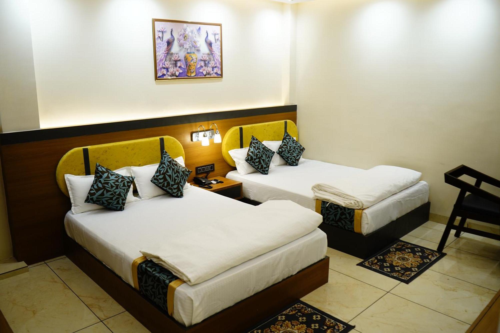 Hotel Shakuntla Palace - 400 Meters Away From Vishnu Pad Temple 7 Mins Walk Gaya Eksteriør bilde